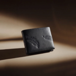 Signature plume wallet